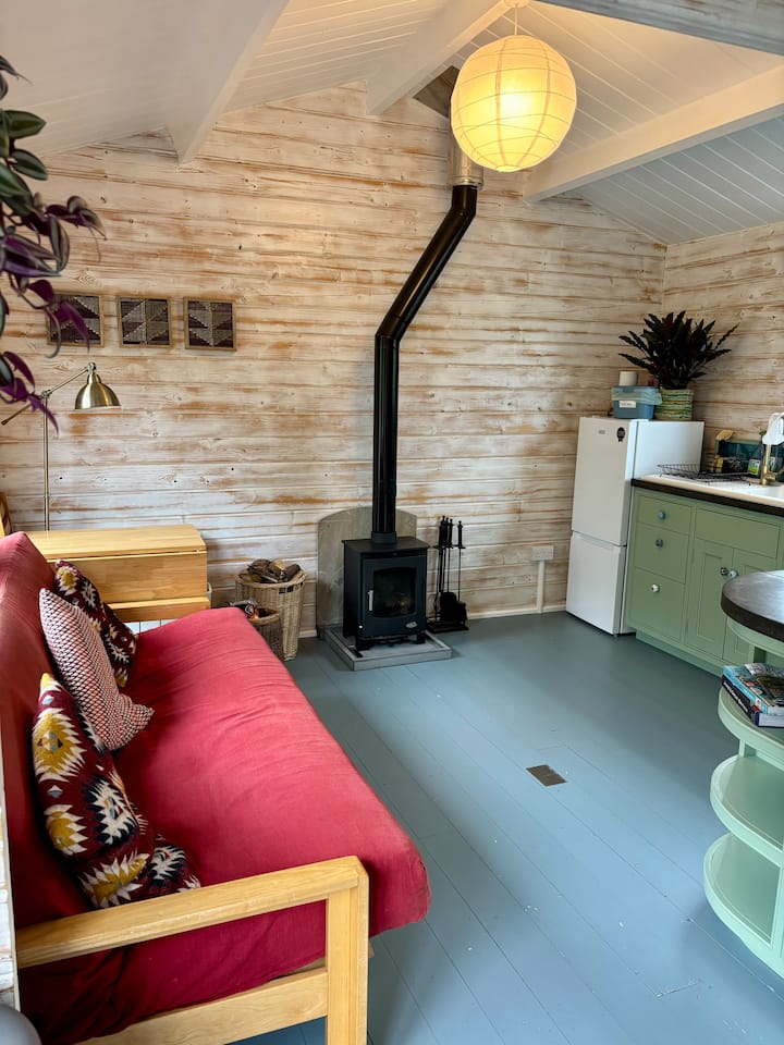A Self-contained Unique Cabin With Parking - Totnes