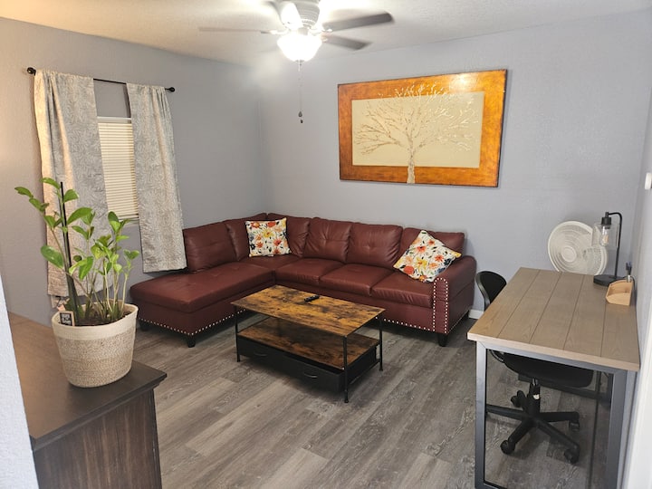 Cozy Duplex A - Waco, TX