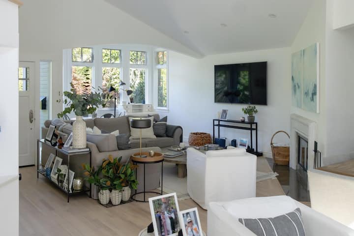 Modern California Home In Downtown Mill Valley - Tiburon, CA