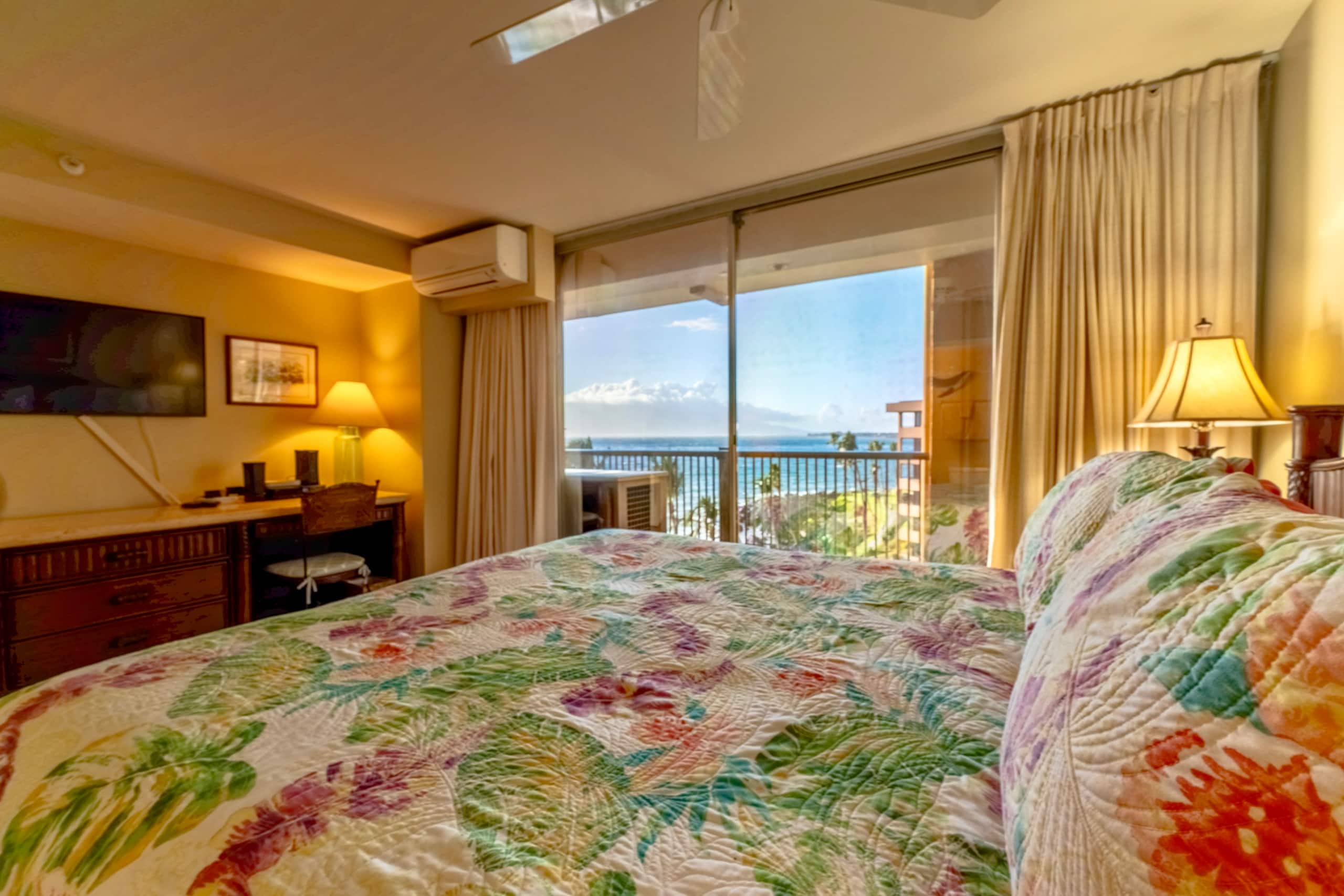 Condo in Kihei · ★4.93 · 2 bedrooms · 2 beds · 2 baths - Image 11