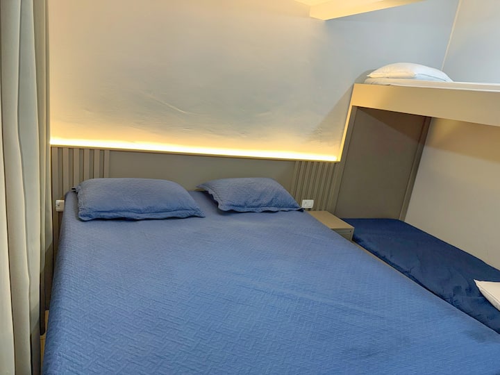 NO PROPORCIONAMOS ROPA DE CAMA Y BAÑO