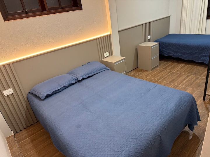 NO PROPORCIONAMOS ROPA DE CAMA Y BAÑO