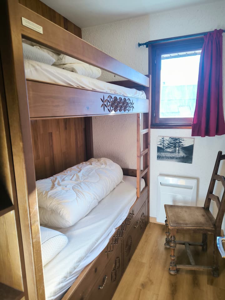 A haven of tranquility: your haven of peace in the Queyras Park, for unforgettable nights in a vacation rental.