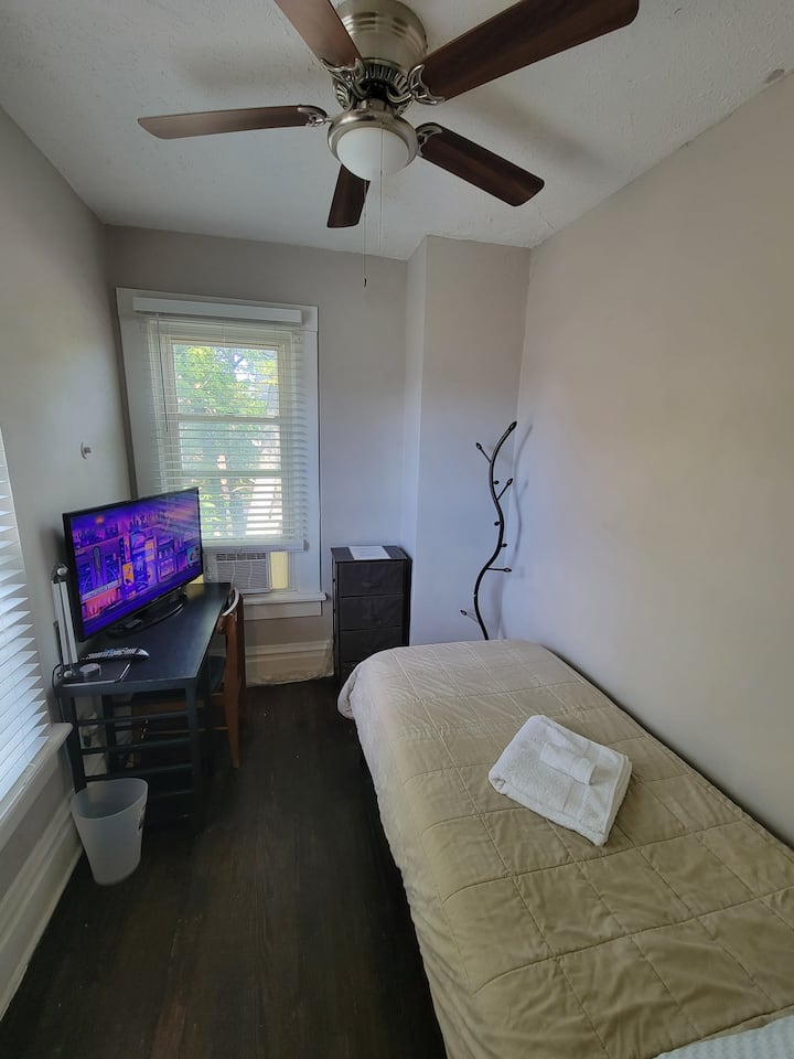 საძინებელი 3