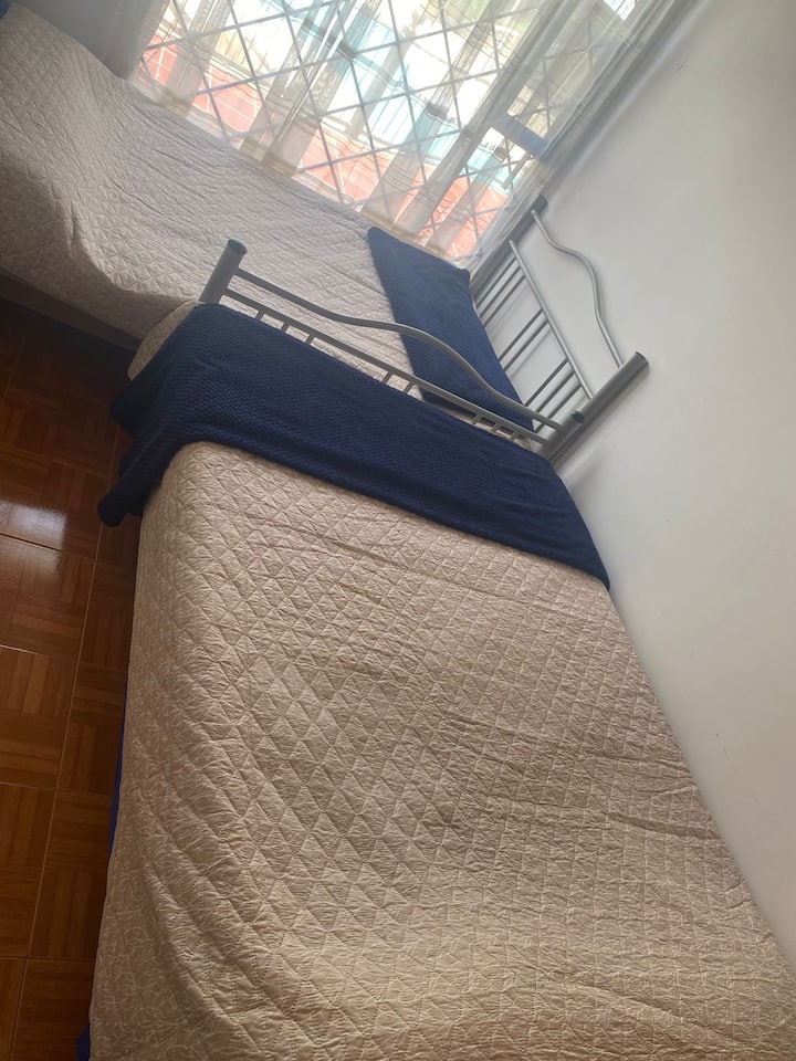 غرفة النوم 2