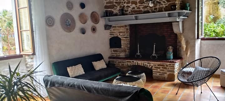 Grande Maison Avec Piscine Dans Les Pyrénées - Oloron-Sainte-Marie