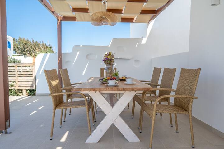 Plaka Naxos villa with private pool & breakfast gallery image 5