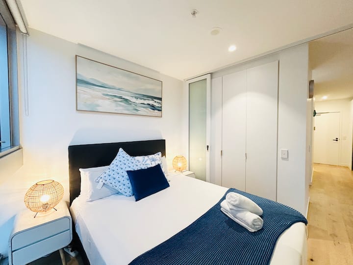 在充满幸福和爱的天蓝色小屋中安顿下来❤️ 