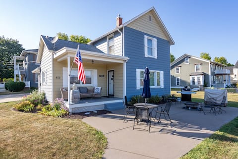 The LeClaire River Chateau