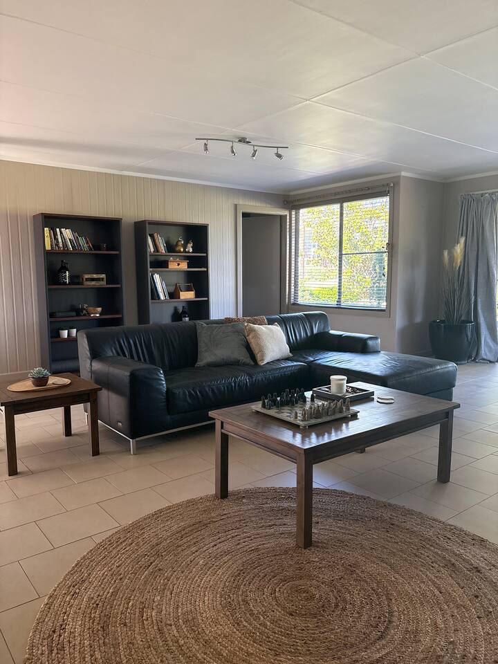 Heartwood Huts
One - Armidale