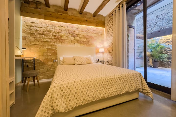 Delve into Barcelona from Artsy Duplex