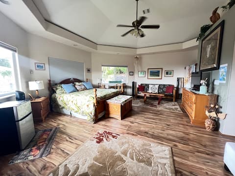 Top Airbnb: Clean Private Studio in Waikoloa Village