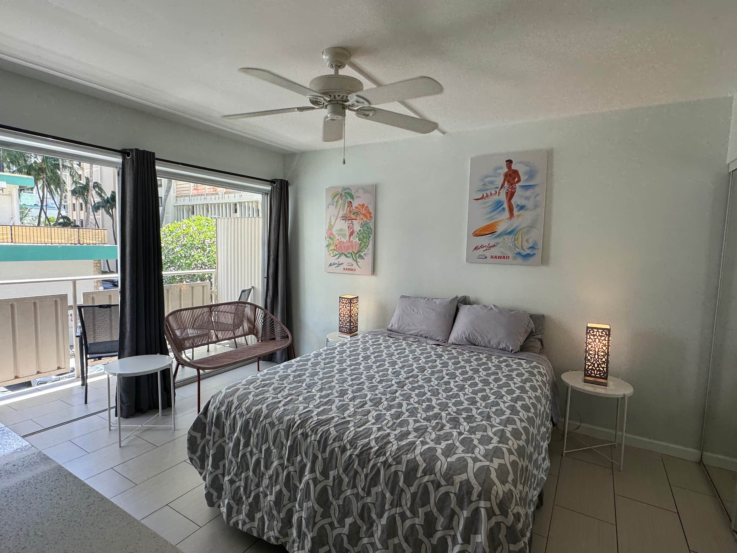 Condo in Honolulu · ★4.91 · Studio · 1 bed · 1 bath - Image 3