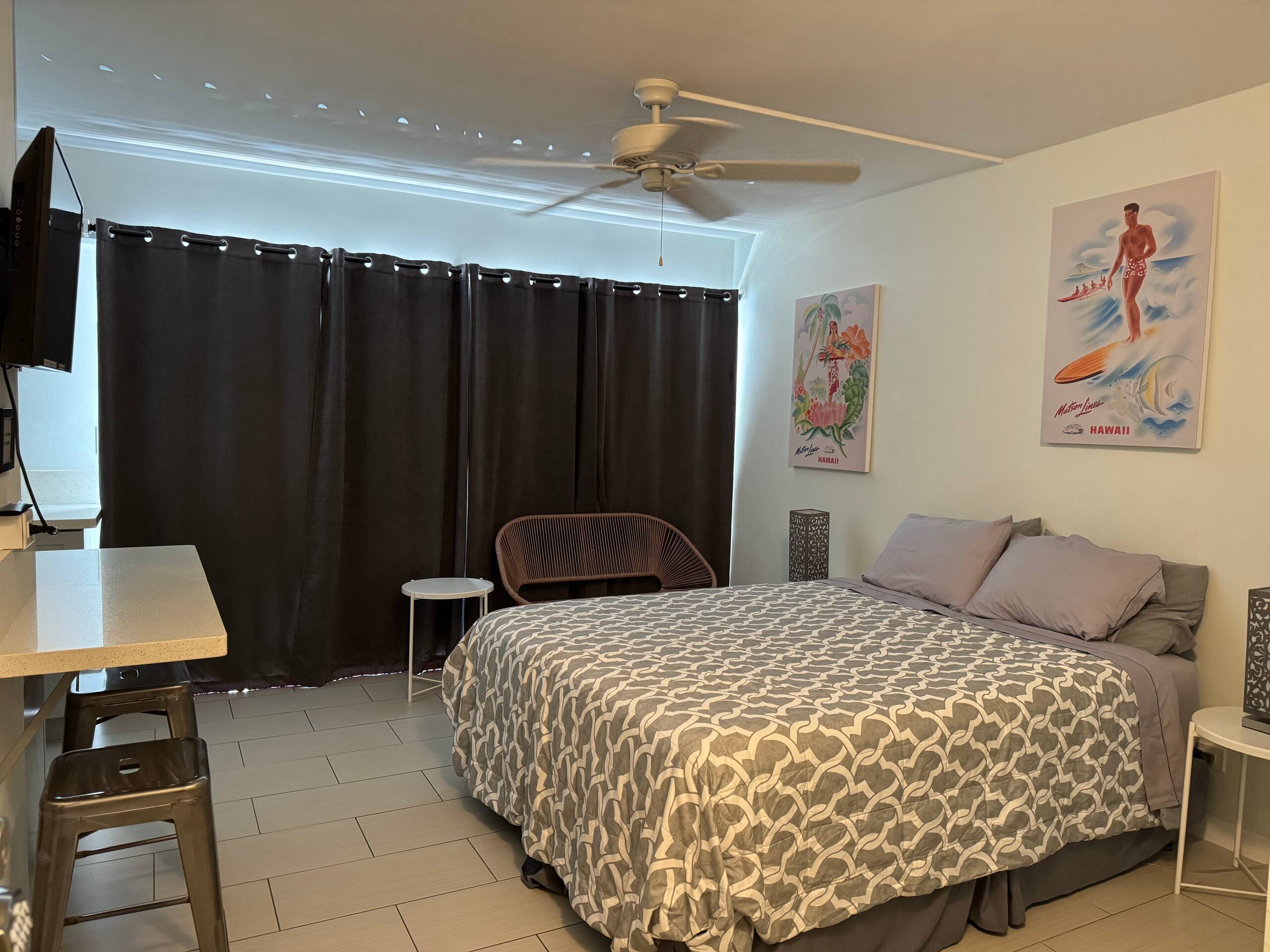 Condo in Honolulu · ★4.91 · Studio · 1 bed · 1 bath - Image 5