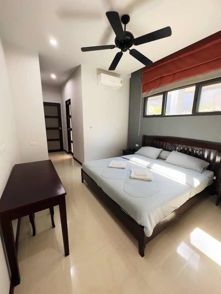 غرفة النوم 2