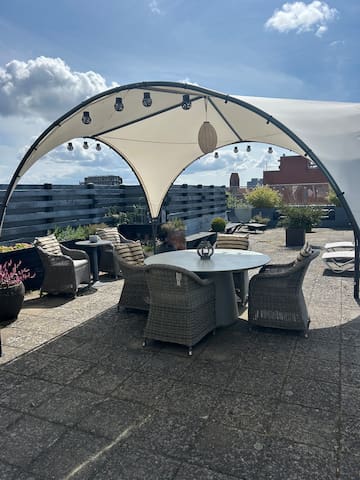 Exclusive penthouse apartment – two big terraces.