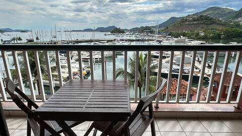 Studio - stunning view of Angra dos Reis Bay