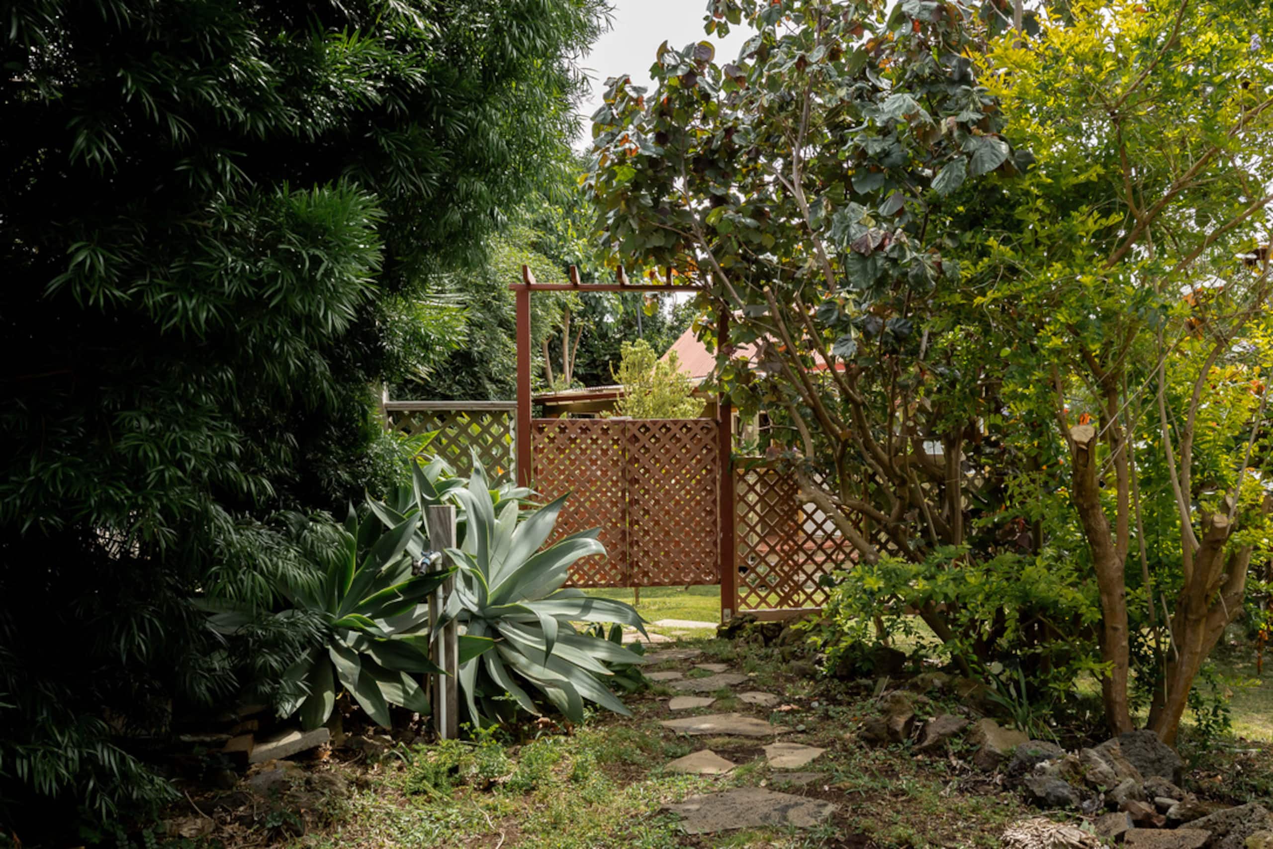 Paniolo Garden Retreat- Private Waimea Tiny Home - Image 16