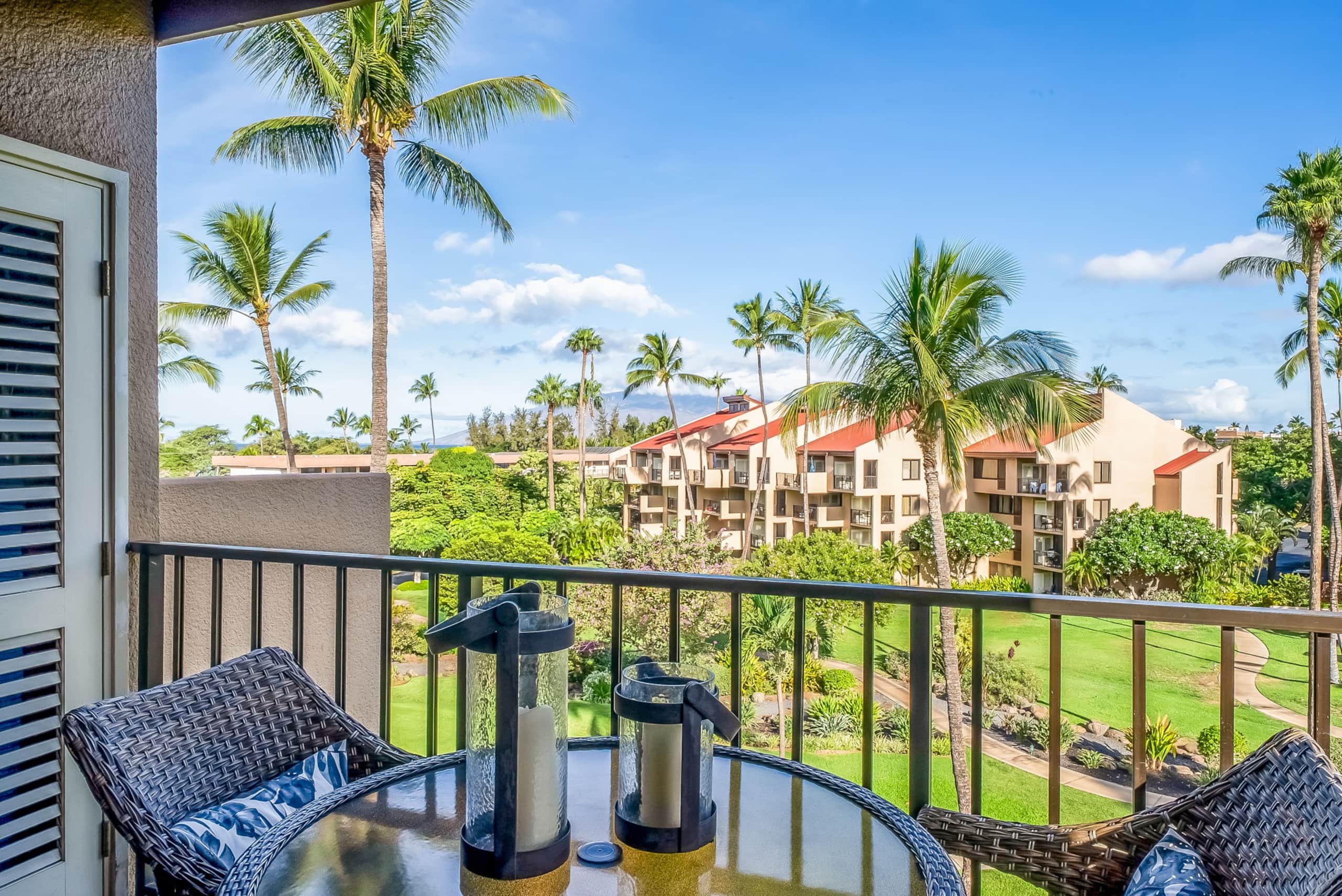 Condo in Kihei · ★4.9 · 2 bedrooms · 4 beds · 2 private baths - Image 31