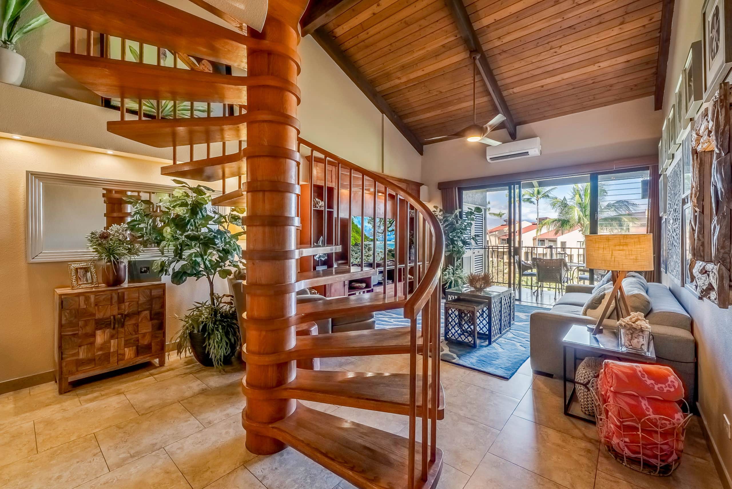 Condo in Kihei · ★4.9 · 2 bedrooms · 4 beds · 2 private baths - Image 9