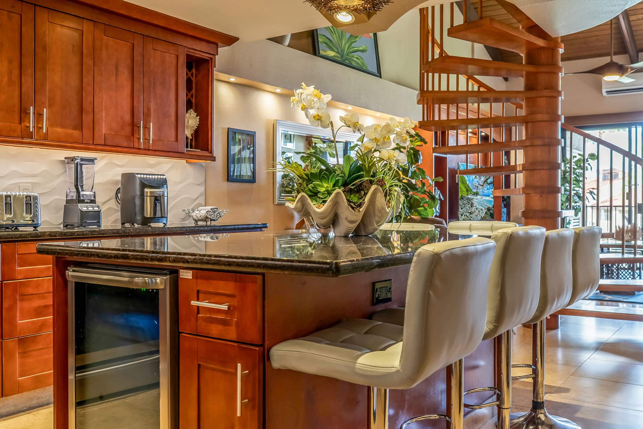 Condo in Kihei · ★4.9 · 2 bedrooms · 4 beds · 2 private baths - Image 11