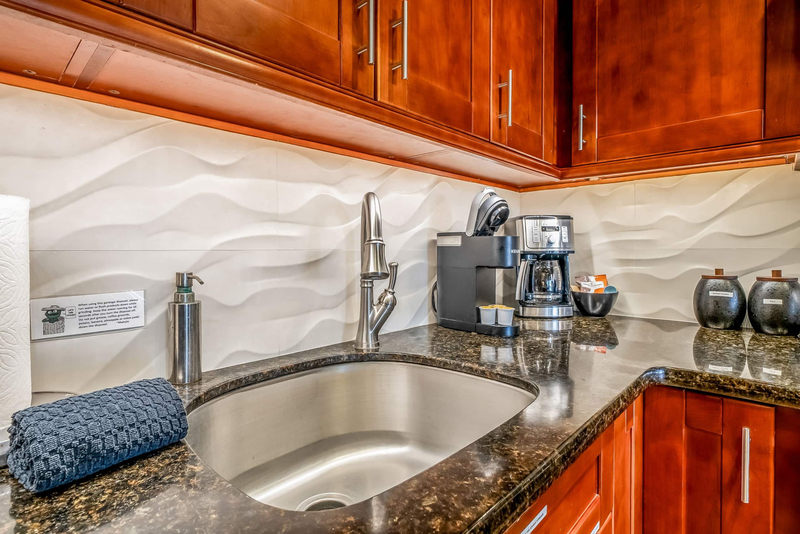 Condo in Kihei · ★4.9 · 2 bedrooms · 4 beds · 2 private baths - Image 16
