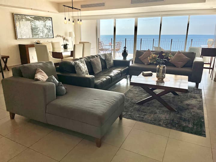 17th-floor Beachfront Condo With Panoramic Views - Puerto Vallarta