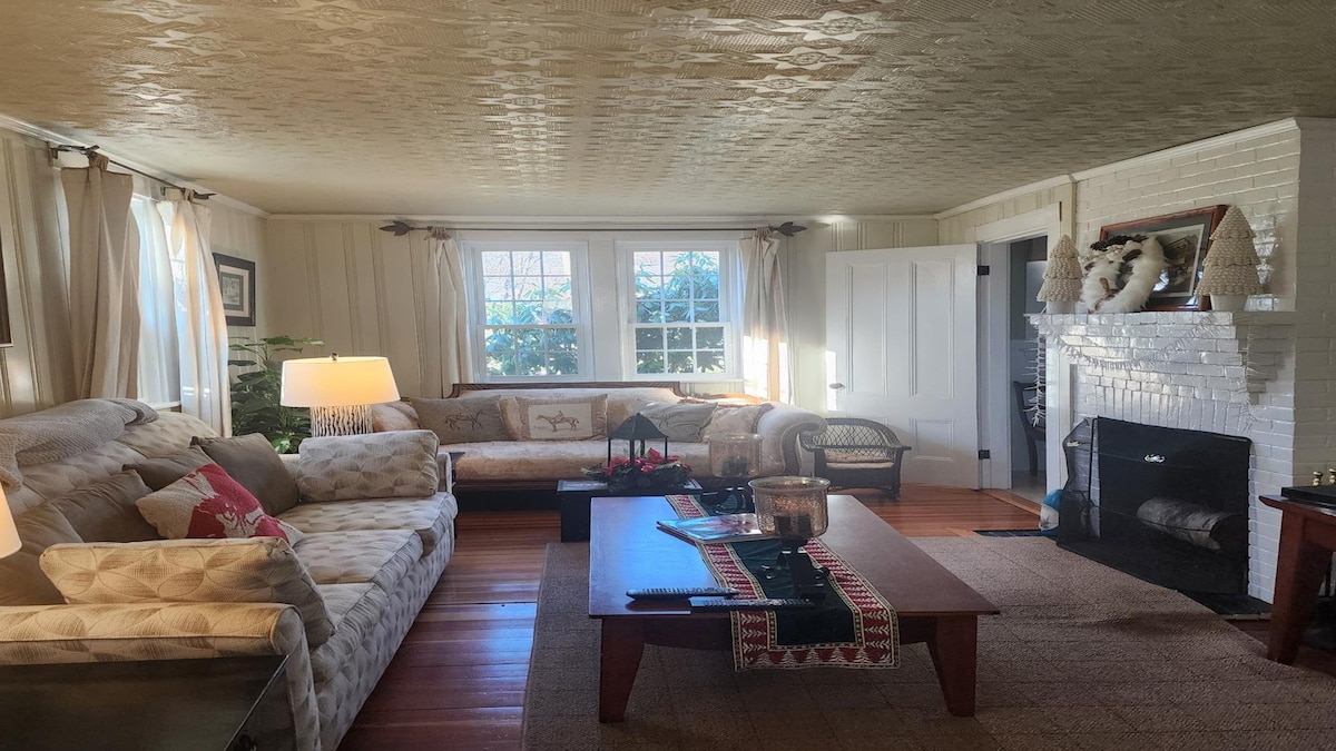 Robin Hill — photo 21