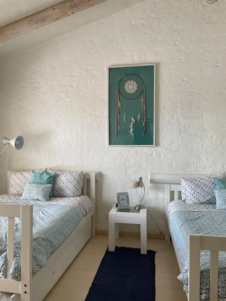 Dhomë gjumi 4