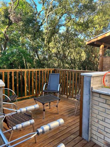 Entire home with 3 bedrooms in Palhoça - Casa de três quartos  02 banheiros Guarda do Embaú