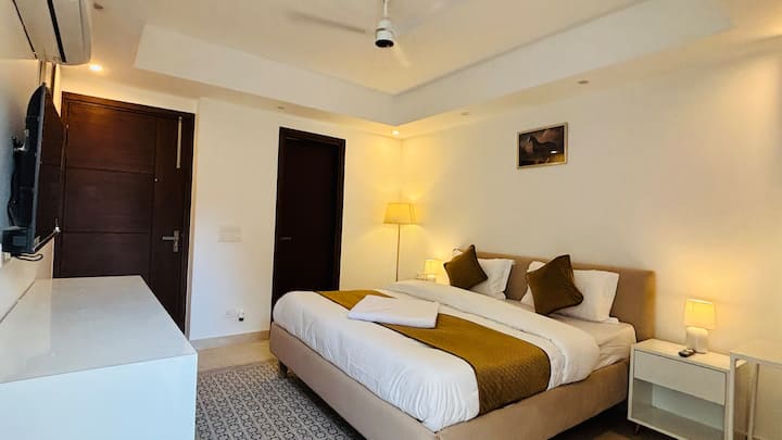 Casa Kian- Private Room Nr South Ex Metro By Umr - New Delhi