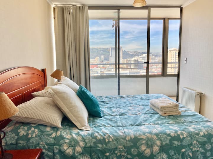 Спална соба со 2 седишта