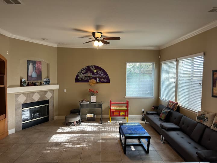 A Gorgeous Home Stay  For Vacation And Business - Roseville, CA