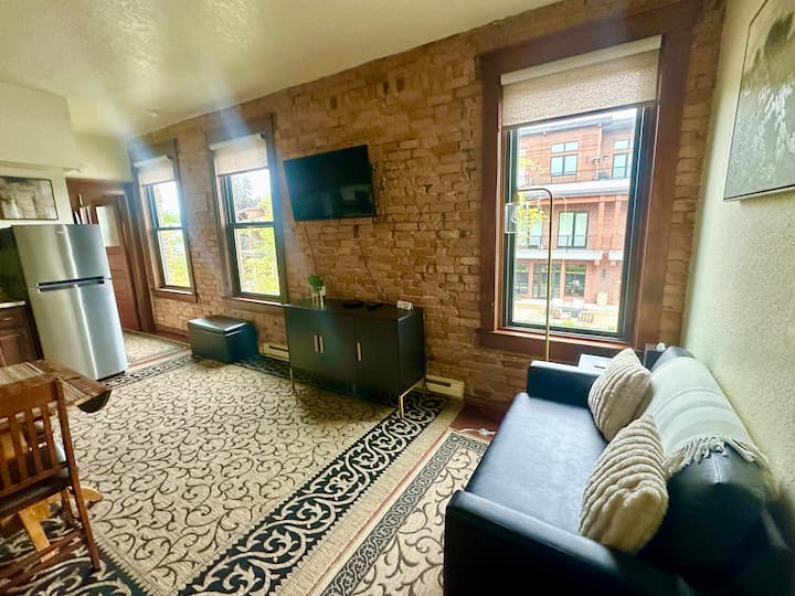 Historic Condo In Downtown Whitefish, Montana! - Glacier National Park