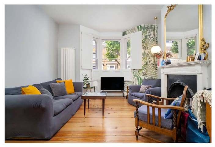 Central London oasis: Large house Kennington Park