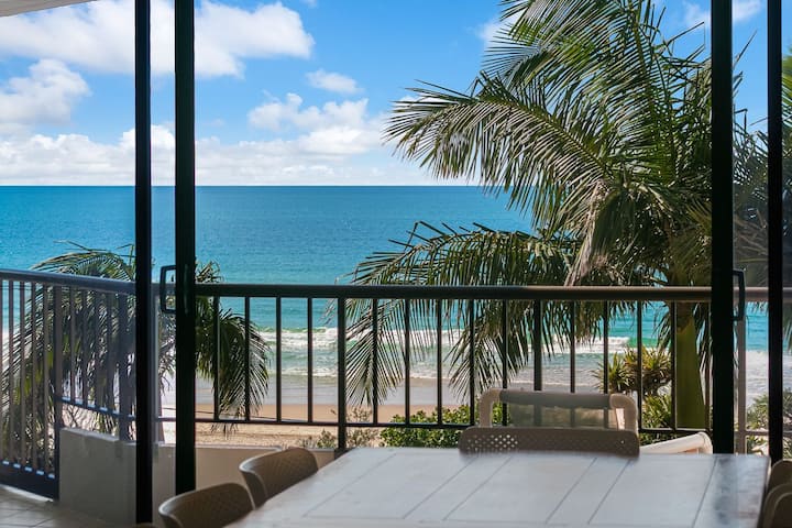 Rocks Resort 4g - Beachfront - Min. 3 Night Stays! - Gold Coast