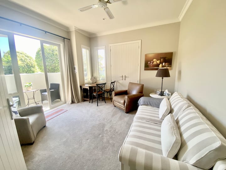 Greencroft - Golf, Swim And Relax - Katikati
