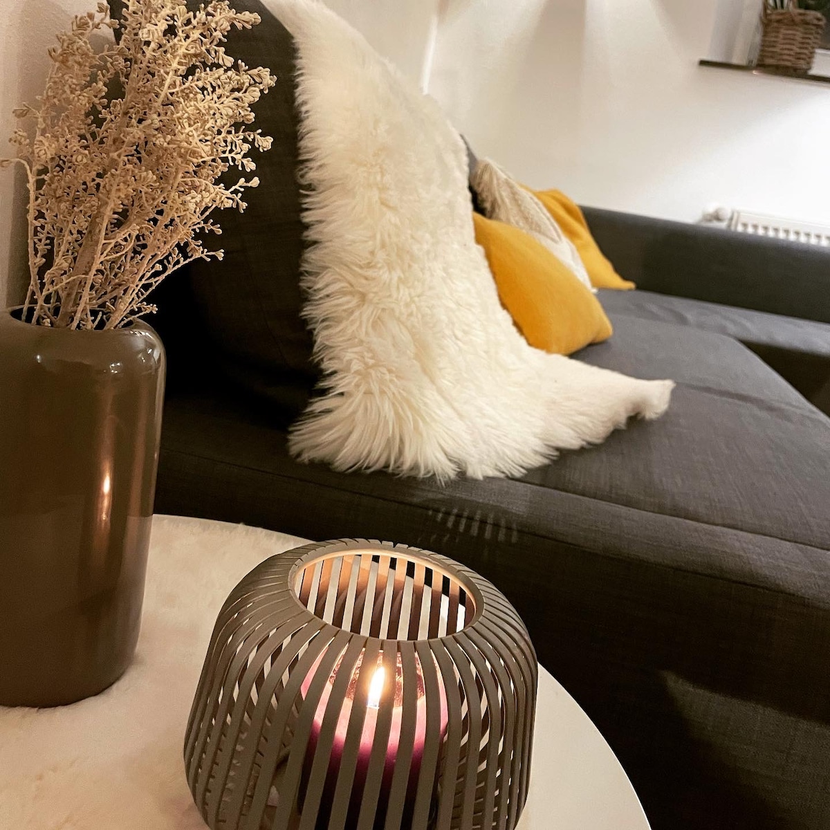 Anuncio de Airbnb popular: Holiday apartment with a large garden at the Ruhr en Meschede