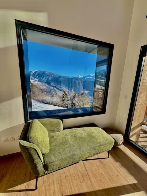 Popular Airbnb listing: Alpine Ski Chalet – Peaceful Alpine Retreat in La Léchère