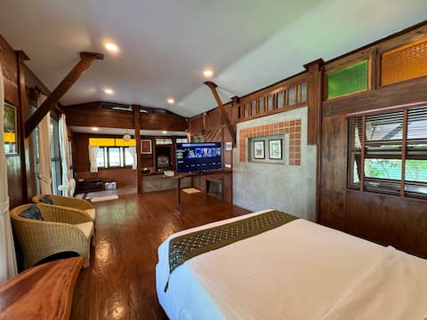 Pakchong Cottage with Fan