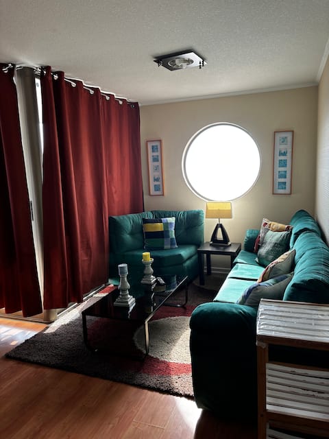 9th floor apartment with 3 bedrooms + 2 bathrooms