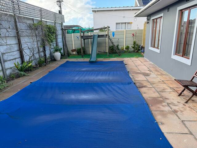 The White House in Fabulous Fish Hoek gallery image 2