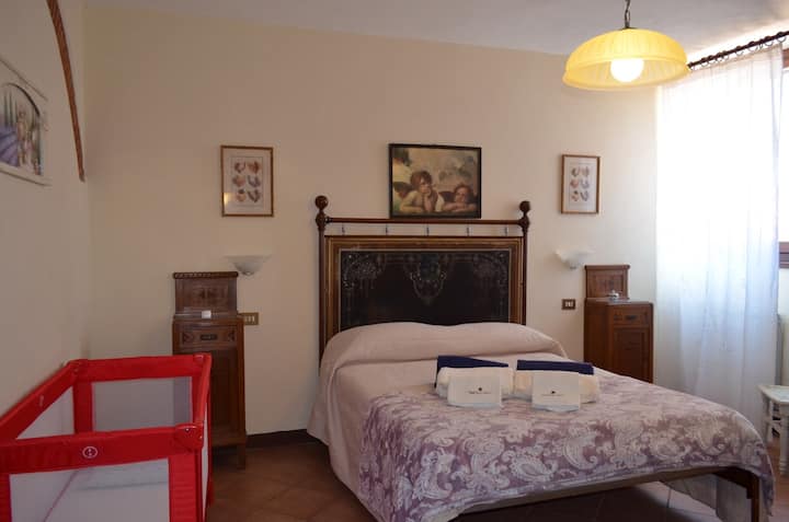 Apartamenti PORTICO: Dhomë gjumi dopio nr. 4