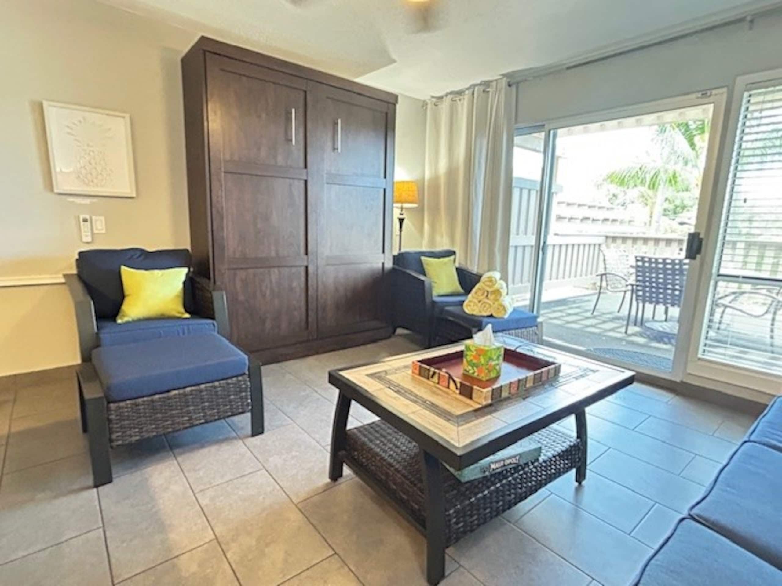 Condo in Lahaina · ★4.67 · 2 bedrooms · 4 beds · 2.5 baths - Image 4