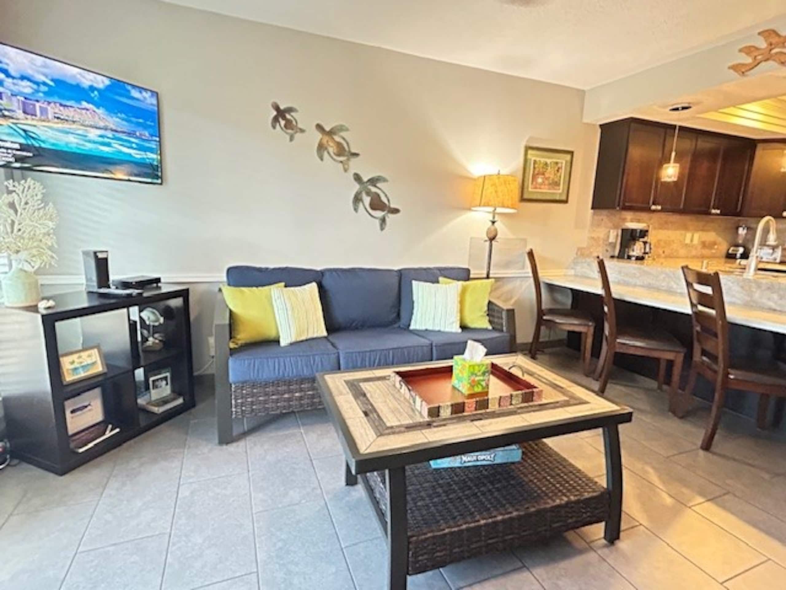 Condo in Lahaina · ★4.67 · 2 bedrooms · 4 beds · 2.5 baths - Image 6