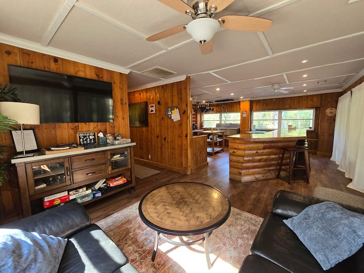 River Front Cabin Estate On The Edisto River - South Carolina