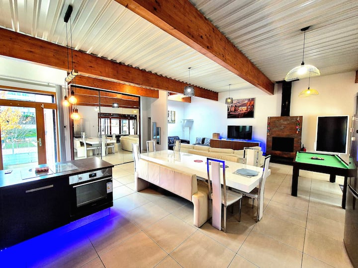 Architect's House - family and business gathering