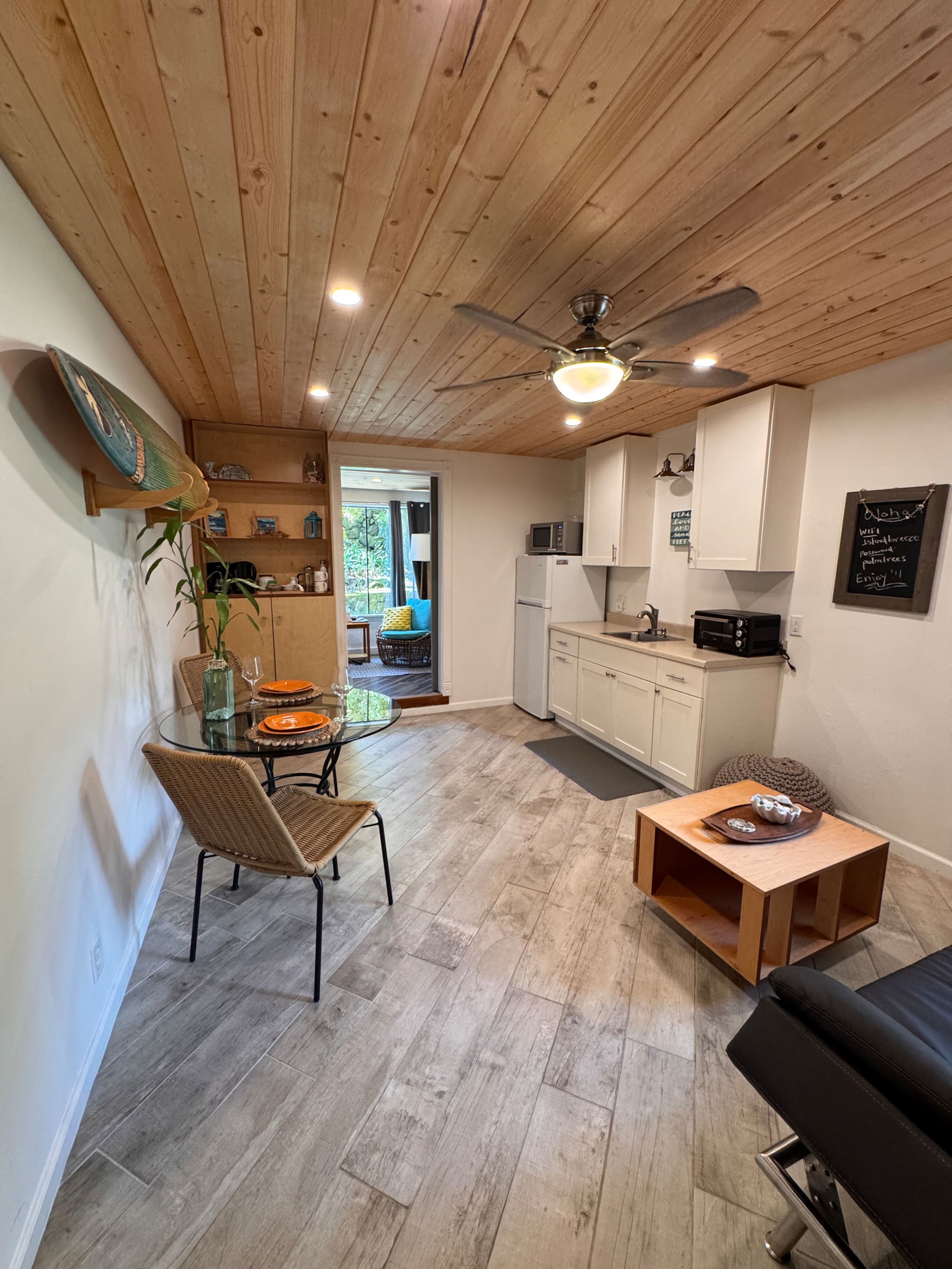 Home in Kailua-Kona · ★4.97 · 1 bedroom · 1 bed · 1 bath - Image 6