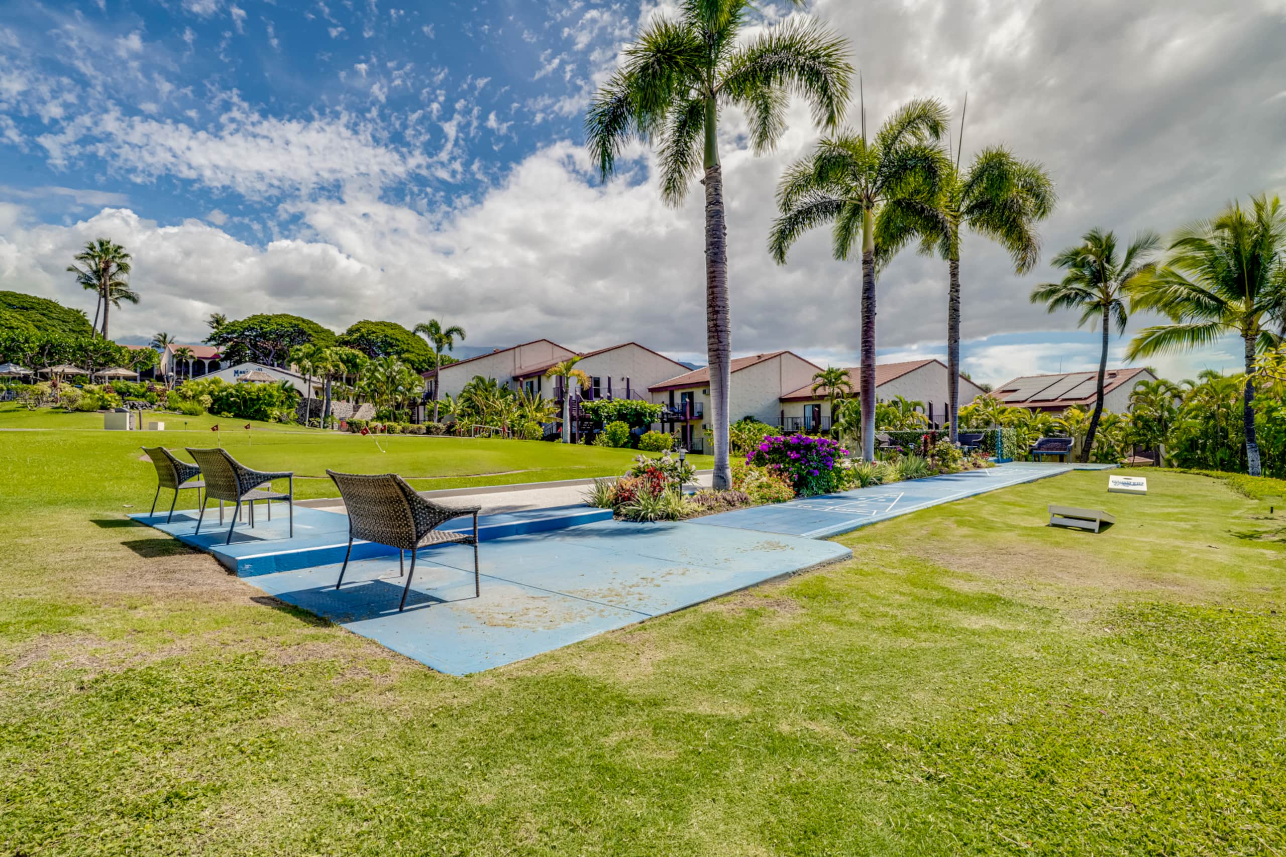 Condo in Kihei · ★4.96 · 2 bedrooms · 2 beds · 2 baths - Image 40