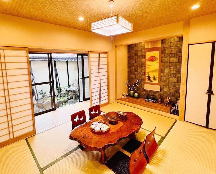 Ideal for Groups, Direct Access from the Airport Japanese-Style ...